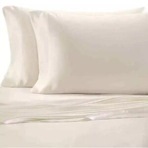 Valeron Estate 100% Mulberry Silk Ultimate Luxury Sheet Set Pearl